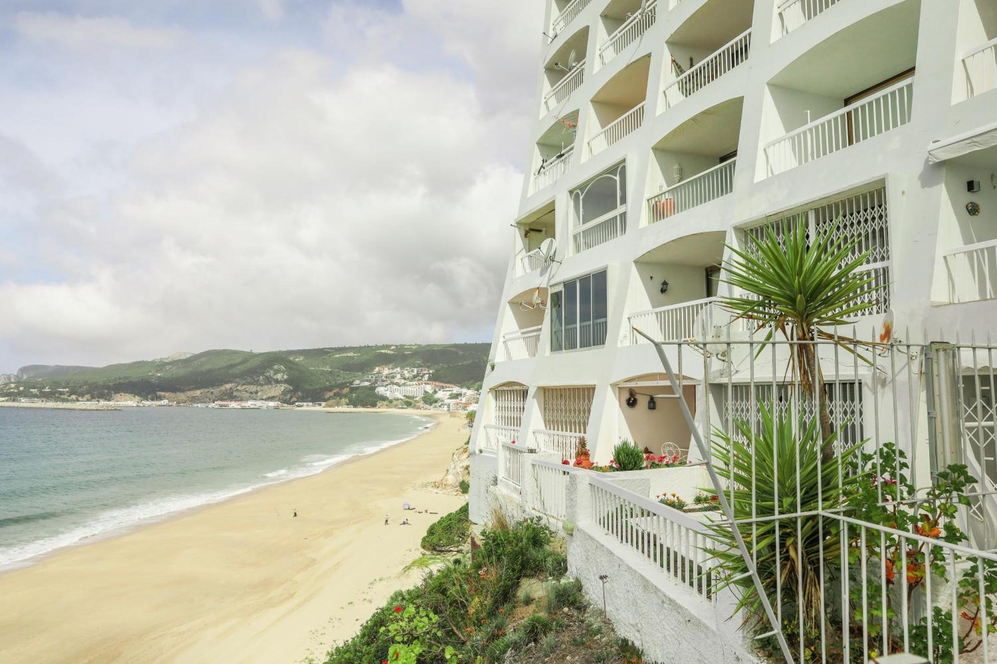Apartamento Sol da Falésia Sesimbra Bagian luar foto